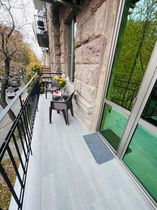 Spacious 2 Bedrooms In The Center Of Ереван Экстерьер фото
